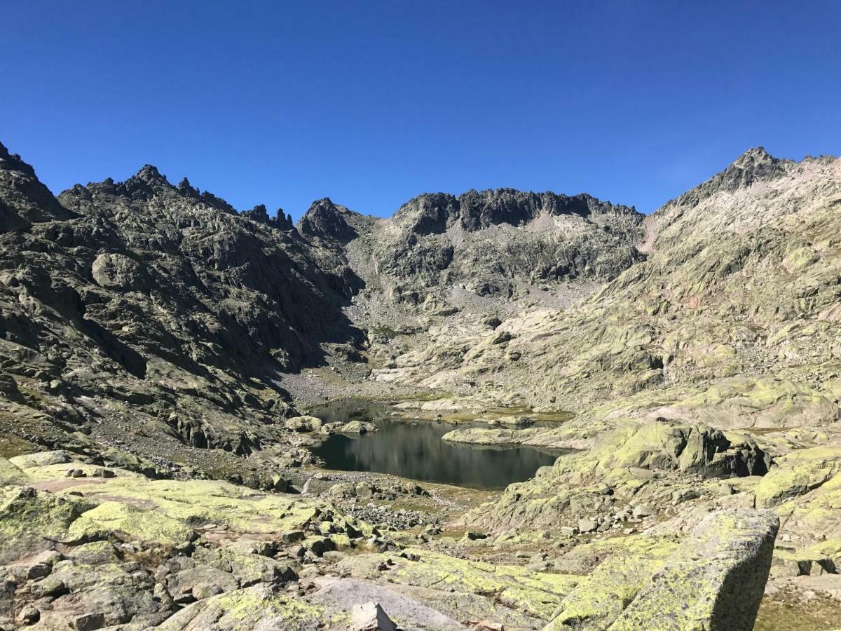 הוילה El Llano - El Hornillo, Tu Pueblo En La Sierra De Gredos. מראה חיצוני תמונה